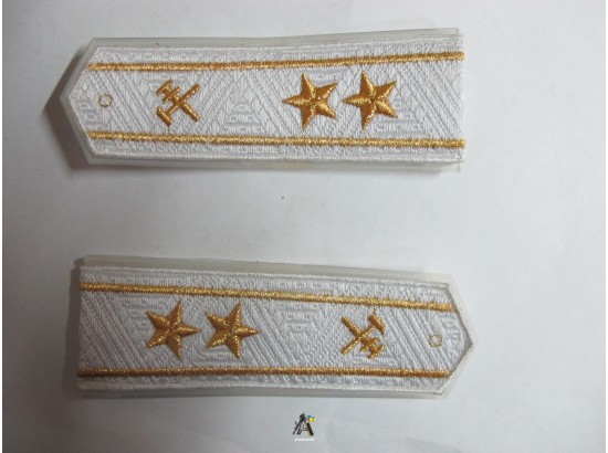 Погони ЖД білий старший дві зірки (паркет, блатний)
